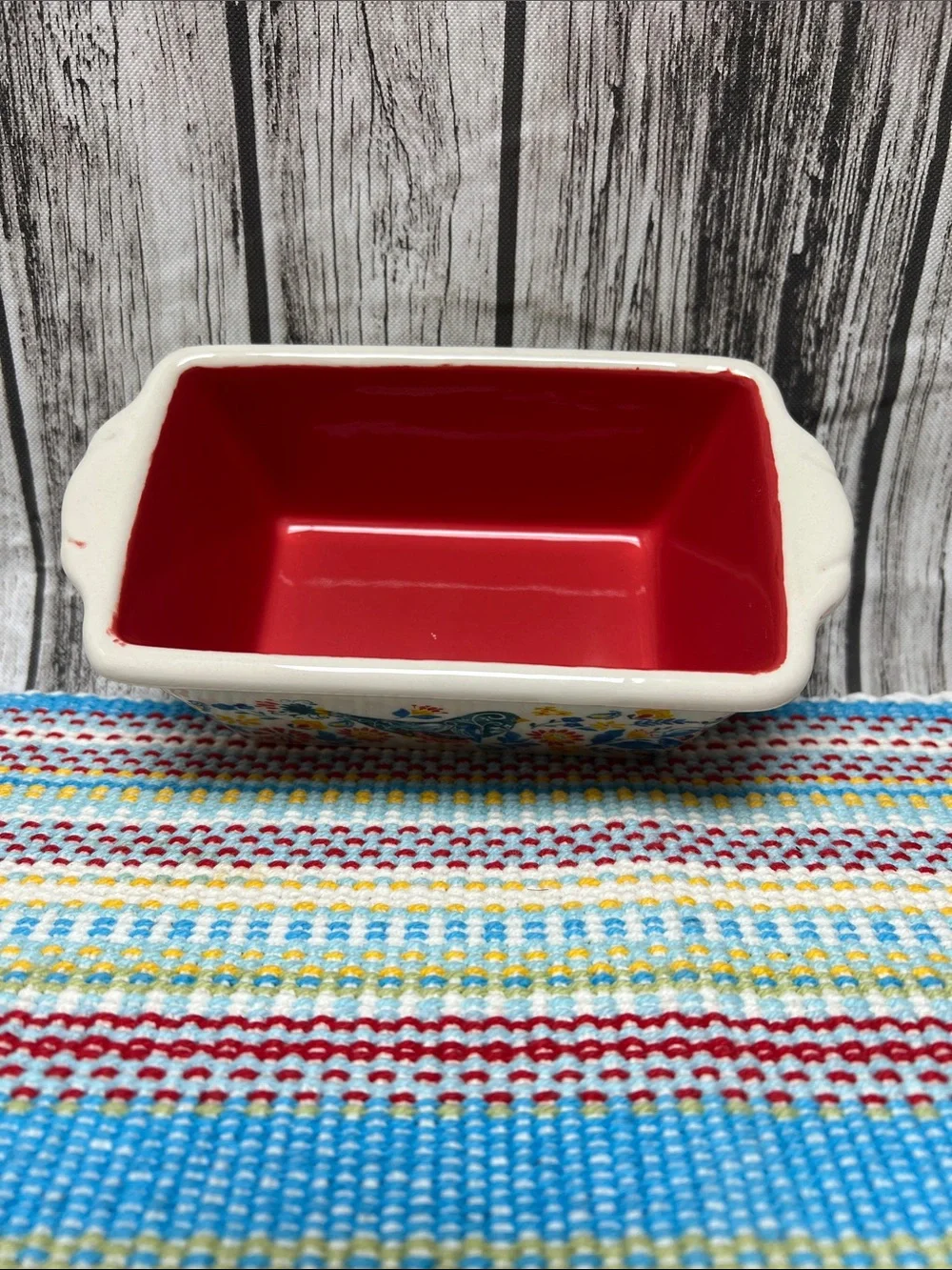 Pioneer Woman set of 2 mini adorable ceramic bakers 1- loaf pan 1-mini pie plate